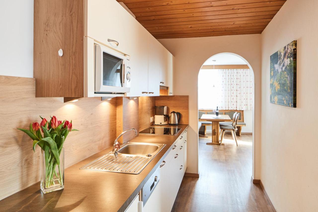 Appartements Sailer Prutz Exterior photo