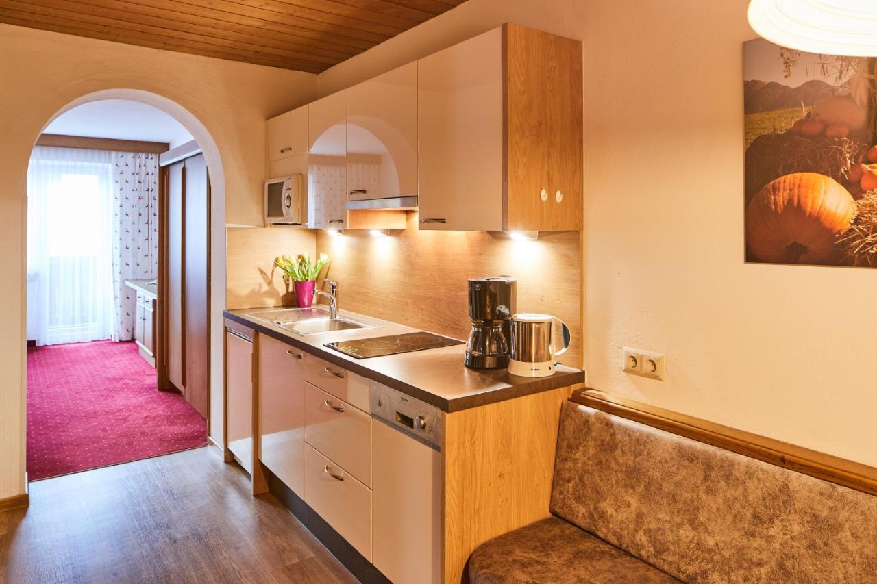 Appartements Sailer Prutz Exterior photo